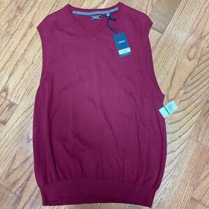 Izod Mens Sweater Vest Sleeveless Knit V-Neck Biking Red/Burgundy Size Large NWT